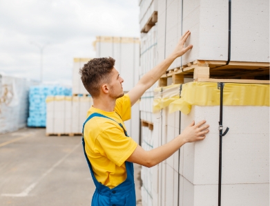 Przeładunek towarów poprzez magazyn 1